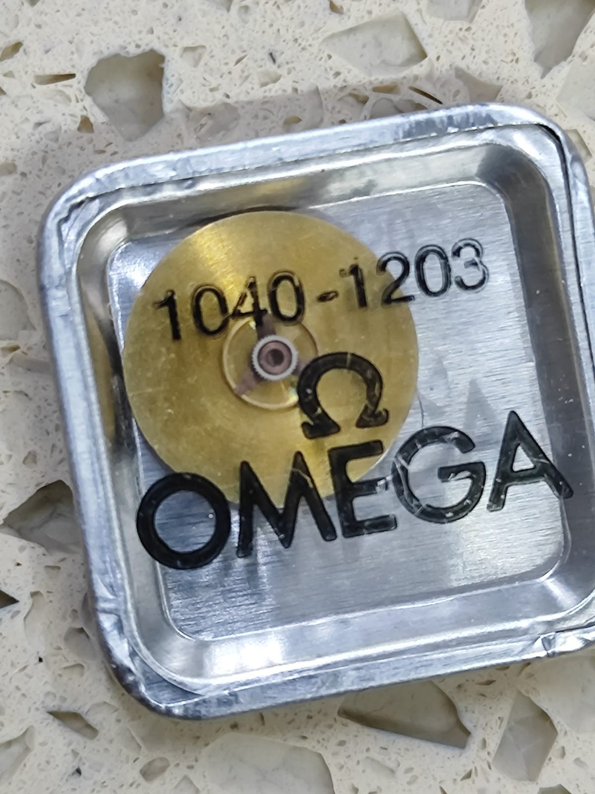 Omega Cal 1040 Chronograph Part 1040-1203 barrel cover NOS