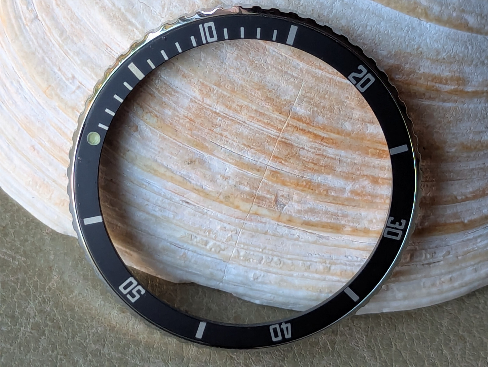 DEFECTIVE NOS Vintage Bulova Accutron Depth Gauge Bezel/Insert FOR 8459 CASES