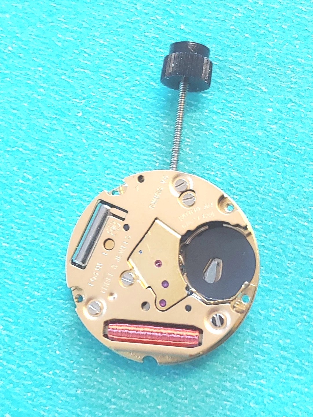 ETA F03.111 Date @3, 7.75″‘ 3 Jewel Movement. Sets,Runs,Keeping Time 24 Hrs.