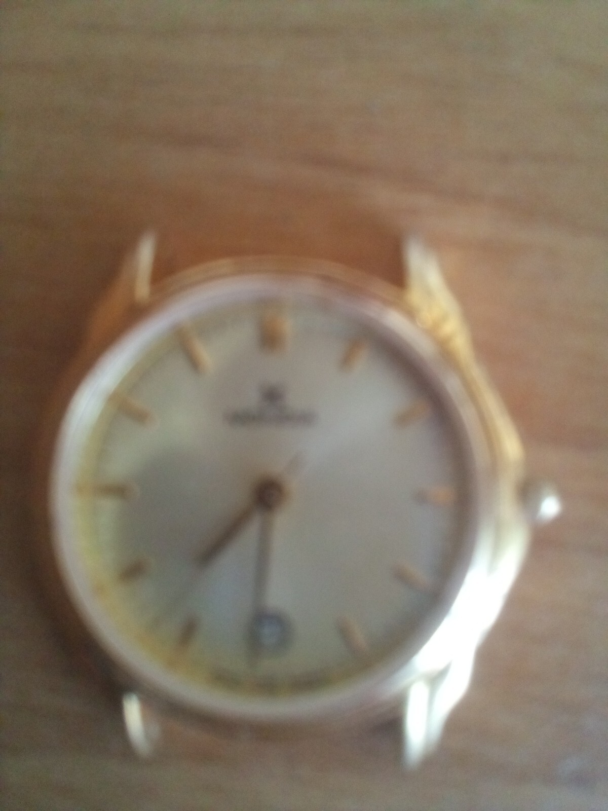 Mondia Womens Gold Plated Watch Dial Working Battery Changeable