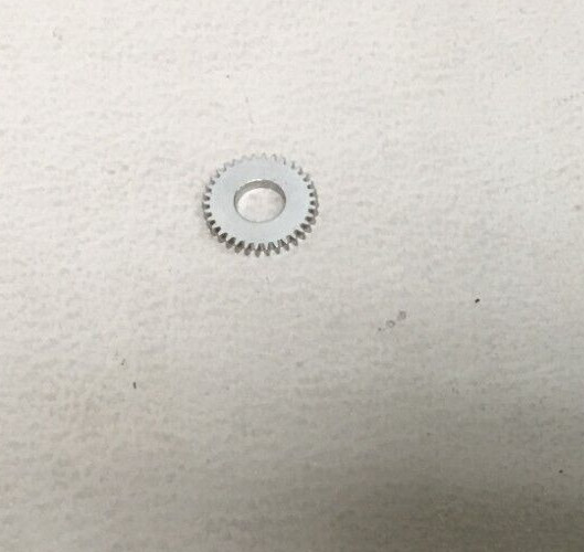 OMEGA 1045 LEMANIA 5100 PART #1101 CROWN WHEEL