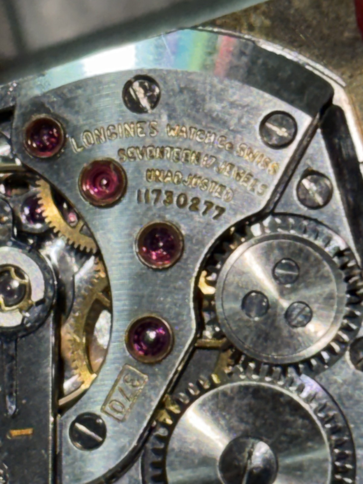 Vintage Longines Caliber 370 17-Jewel Wristwatch Movement Good Balance Parts