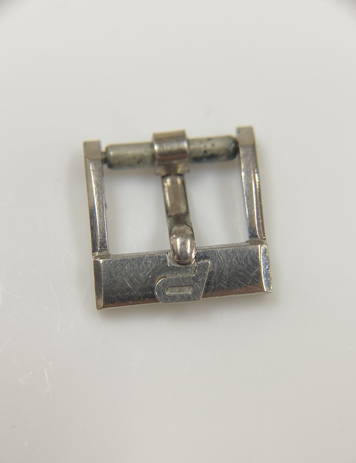 Original Vintage Piaget White Gold “750” 10mm Ladies Leather Band Buckle