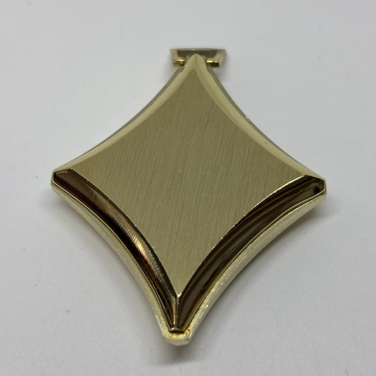 Endura Pendant Case For EB 8800 Manual Wind Mechanical Movement Vintage