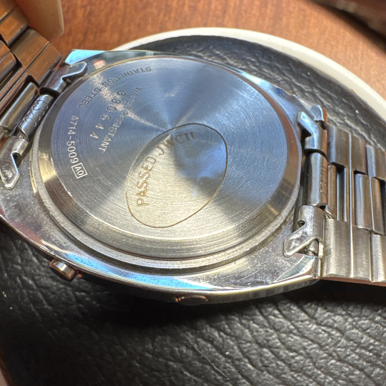Vintage Digital SEIKO A714-5009 L.C.D WATCH Running Man 1983 NEAR MINT 36MM