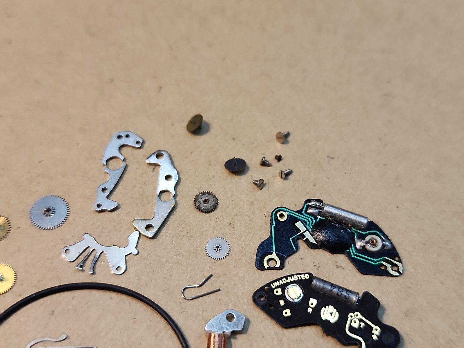 Lot Of Mixed NOS Circuits Coils Quartz Watch Movement Parts Repairs Spares