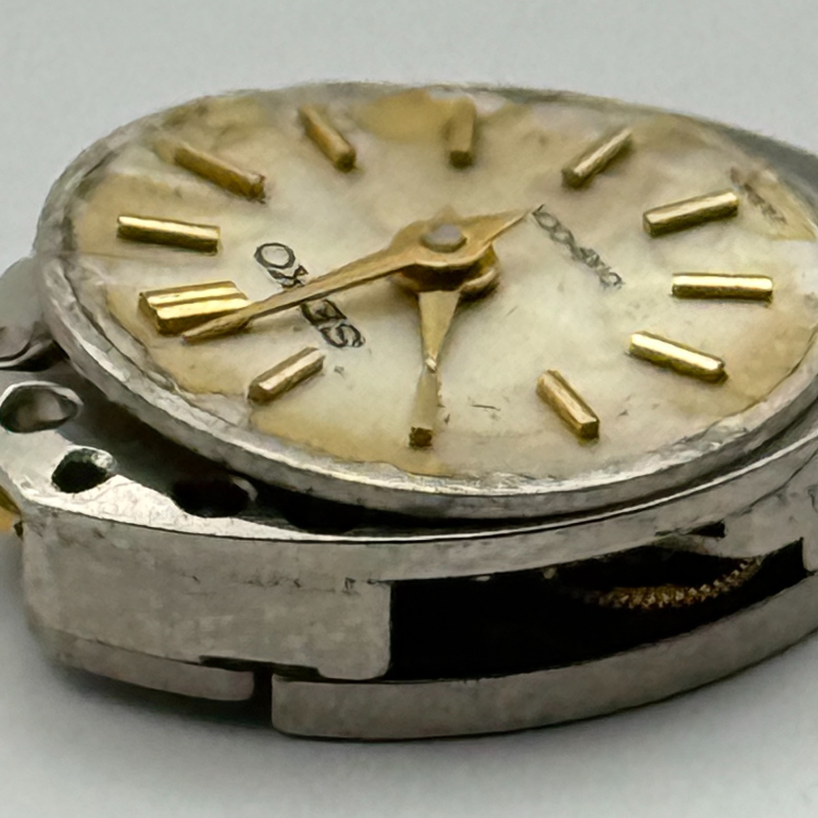 Seiko 10C Watch Movement Diashock Japan 17 Jewels Manual Wind Parts Repair 13mm
