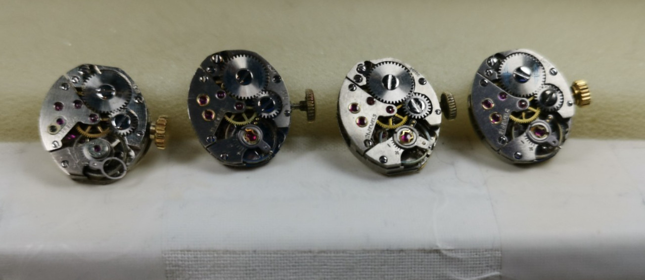 Lot 20 x AS 1677 17 J Cal. AS 1677 Swiss Wristwatch Movement Repair/Parts