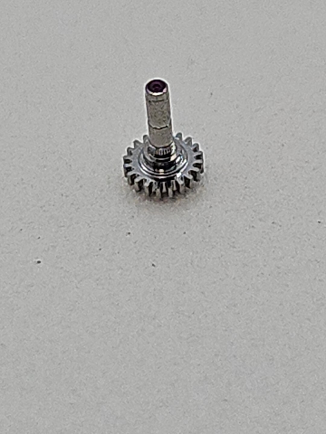 Rolex Minute Pinion, 3035 – 5011 ,New old Stock