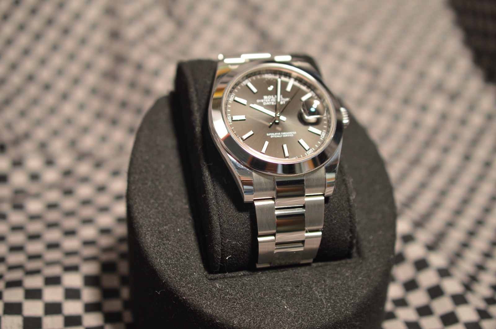 2025 Rolex Datejust 41mm Black Dial 126300 Full Set.