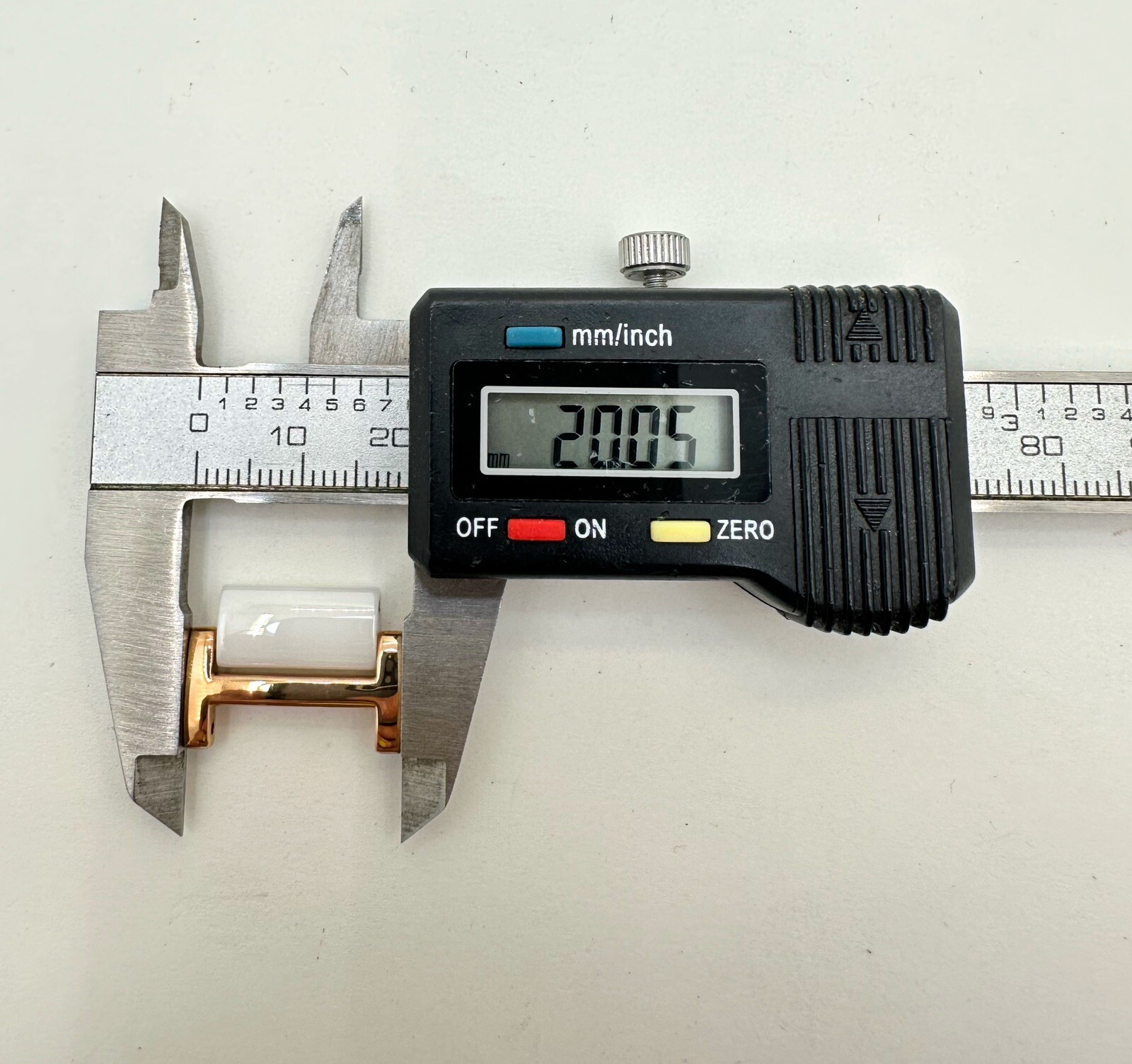 Ceramic And Gold Tone 2 Tone Band Link 20mm