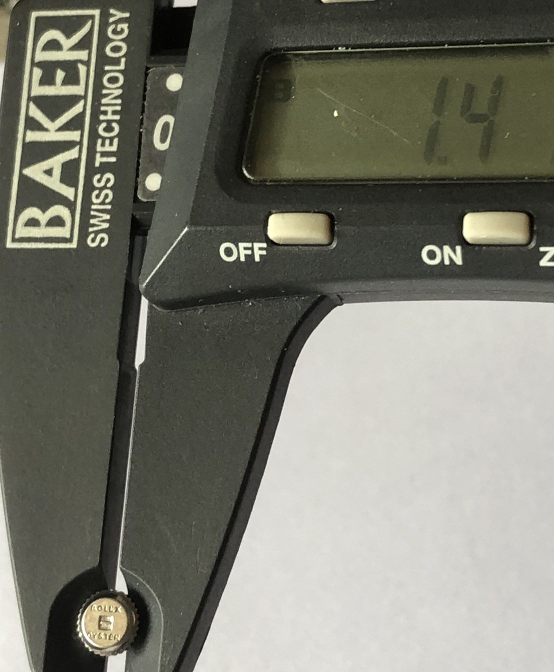 Rolex Oyster Steel 5 mm Crown dimensions as shown in photos. NOS