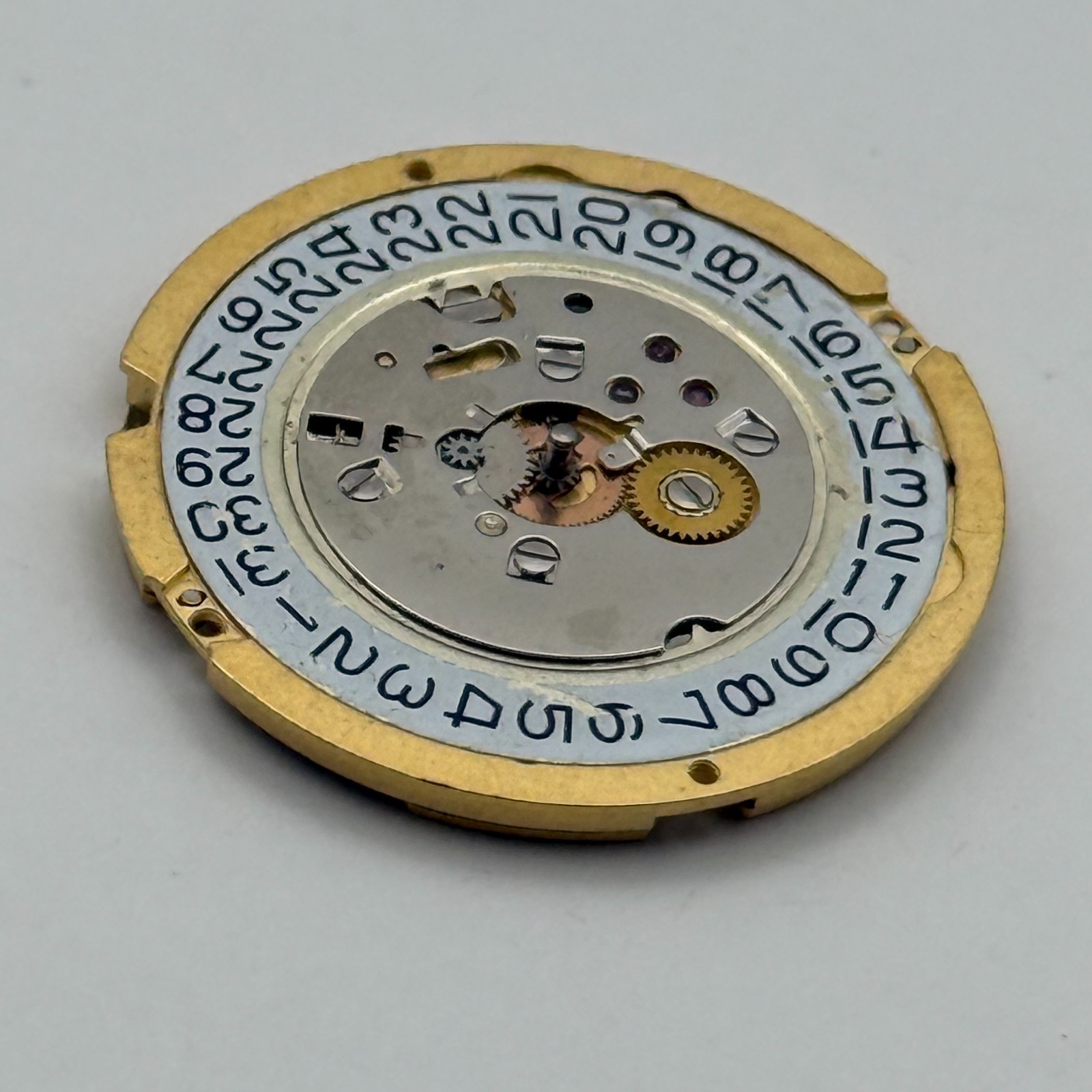 Ronda 1006 Watch Movement Quartz Swiss Date 8 Jewels Vintage Parts Repair 23.9mm