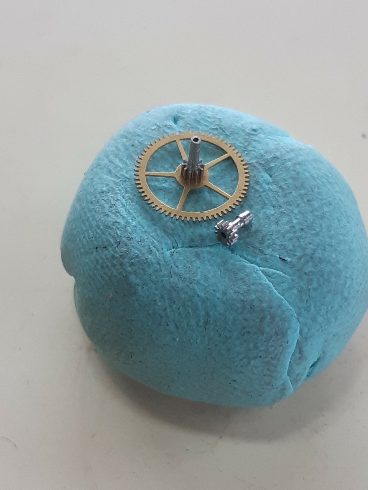 ETA 1045 complete centre wheel X 1 Swiss Made Old New Stock Free Post