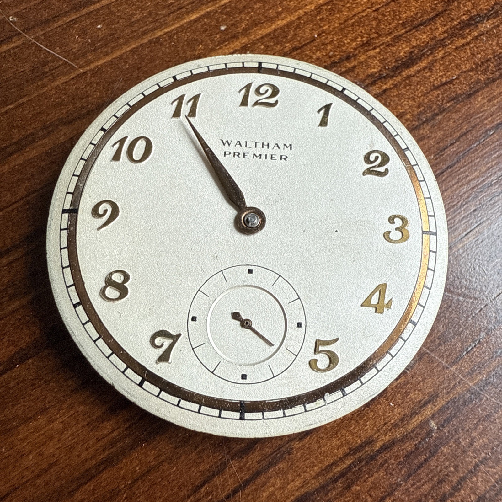 Vintage Waltham Premier 12s 17 Jewels Colonial Movement Good Balance