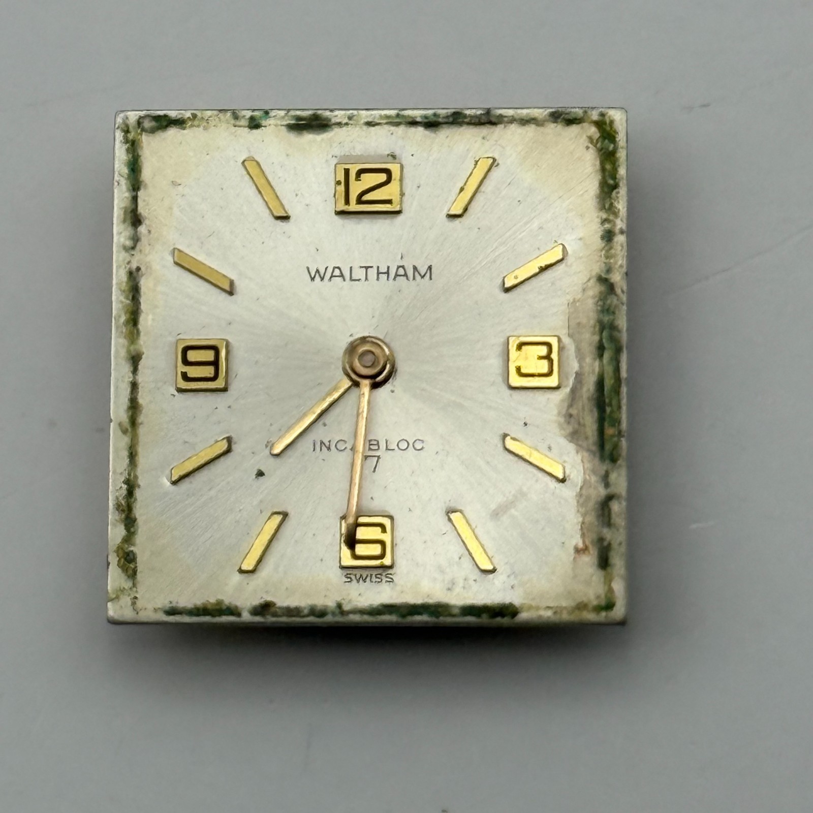 FHF 69-21 Watch Movement Waltham 17 Jewels Swiss Ladies Parts Repair 15.3mm