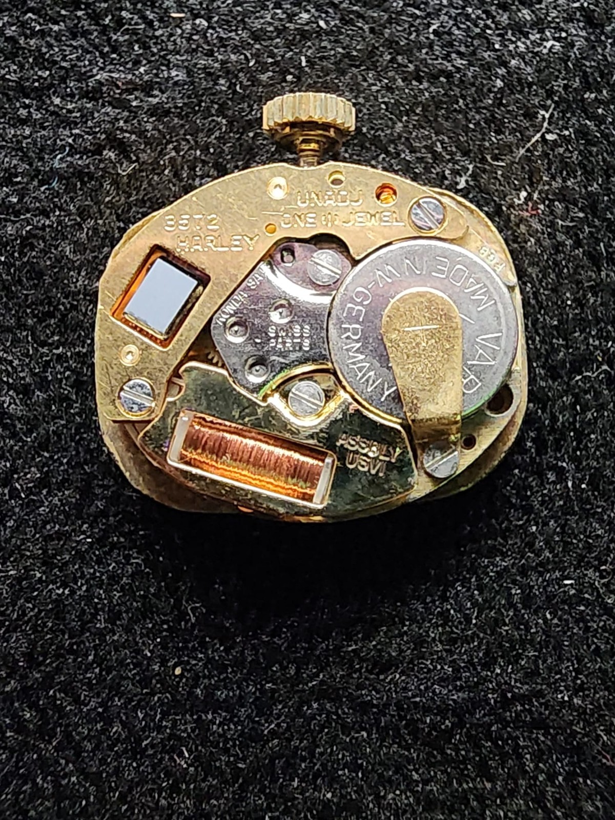 Vintage Watch Movements Lot – Harley 3512, France Ebauches 8320, Swiss V8, Genev