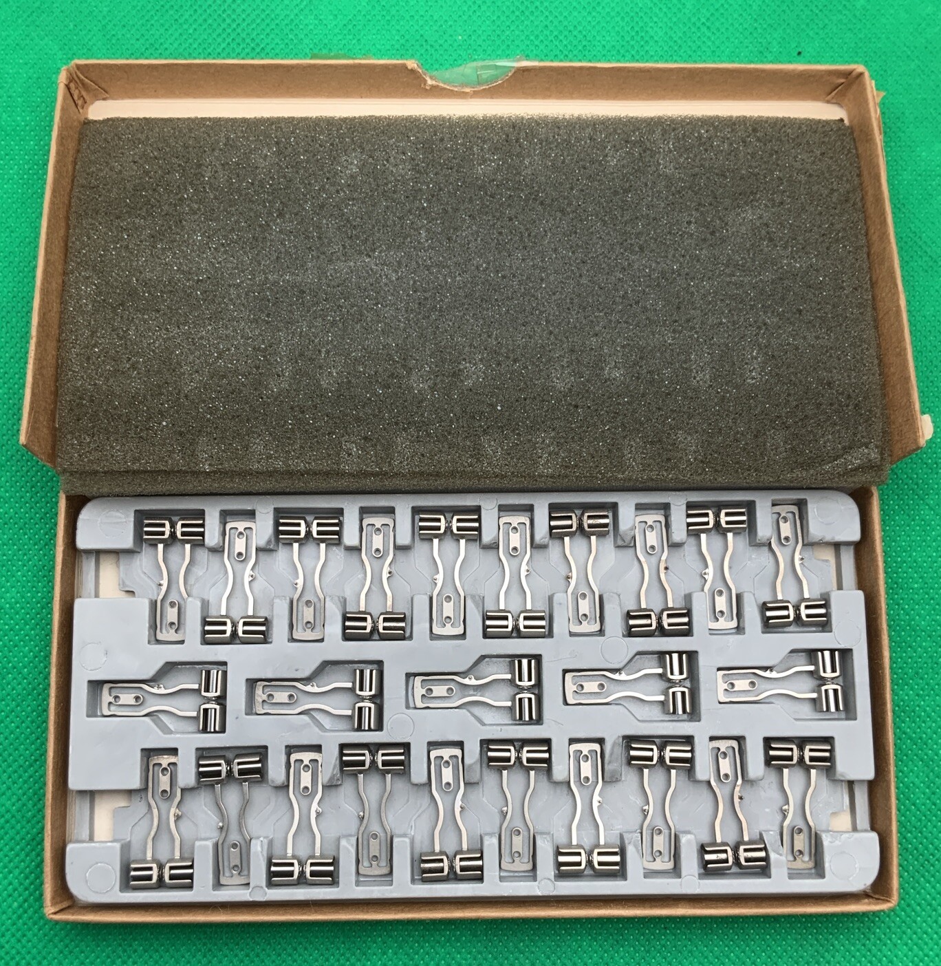 Bulova Accutron 218-716 Tuning Fork Assembly #716 Part NEW (1 Pc)