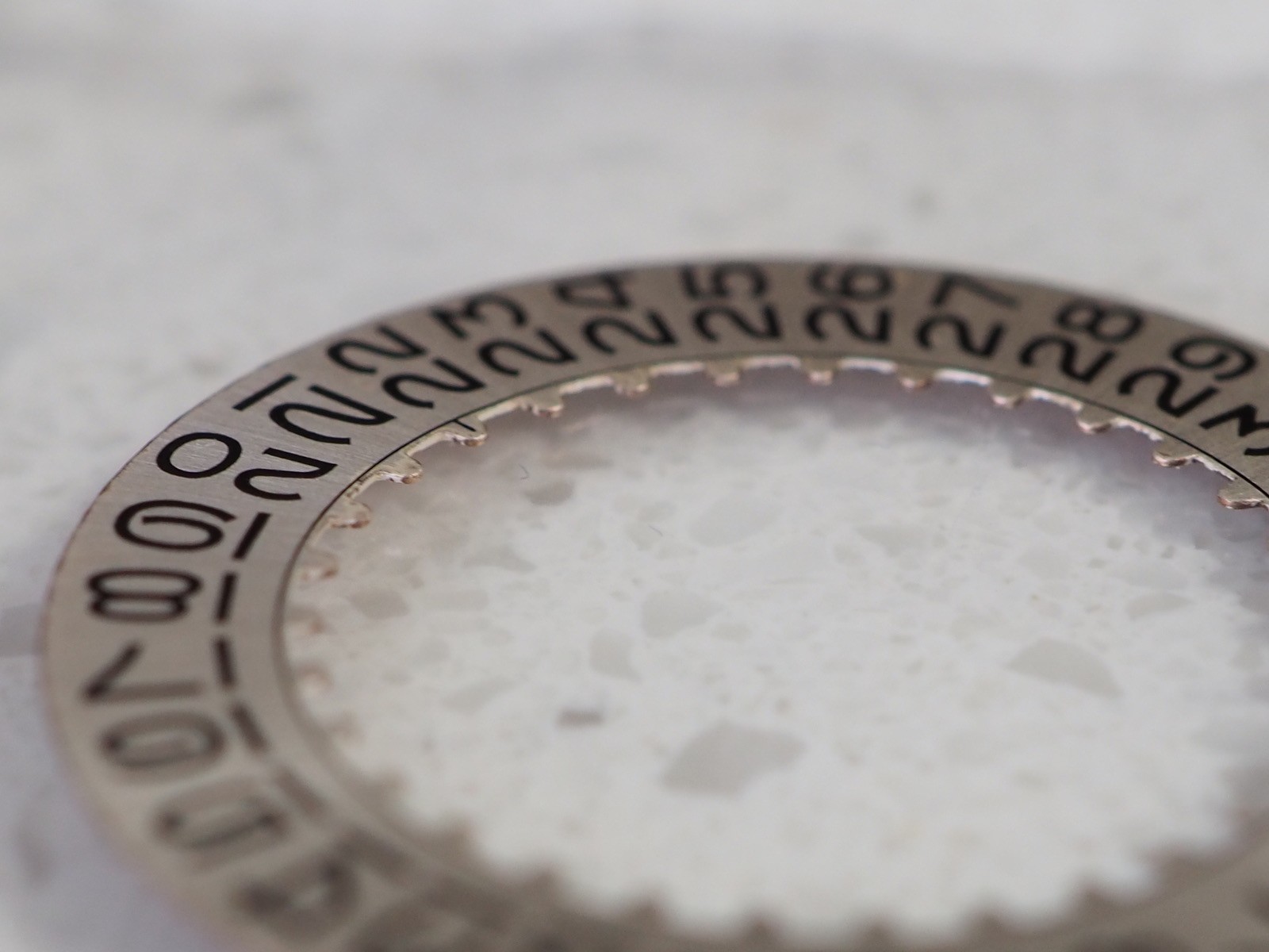 Genuine Rolex Silver Date Disc/Wheel Open 6/9 Flat 3 fits Submariner 1680 c.1575