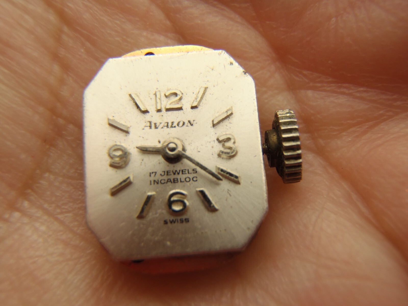 Avalon 6650 Swiss Watch Movement 17J Swiss Manual Wind Running