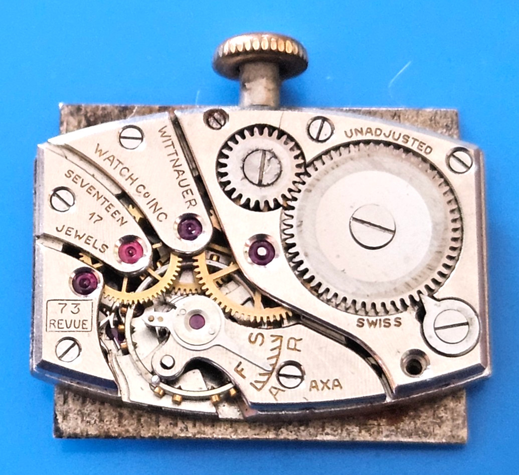 WITTNAUER 73 REVUE 17J Watch Movement (REMOVED FROM GOLD CASE/BALANCE RUNS) 626