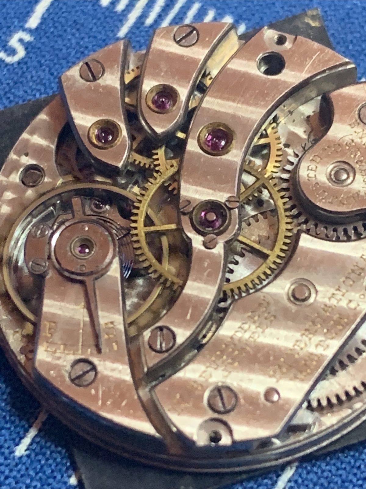 Vintage IWC International Watch Co 17J Manual Wind Movement Re-cased Running