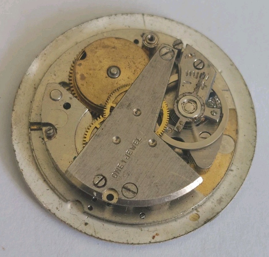 Vintage Leris Men’s Mechanical Watch Movement (Balance Is Okay)