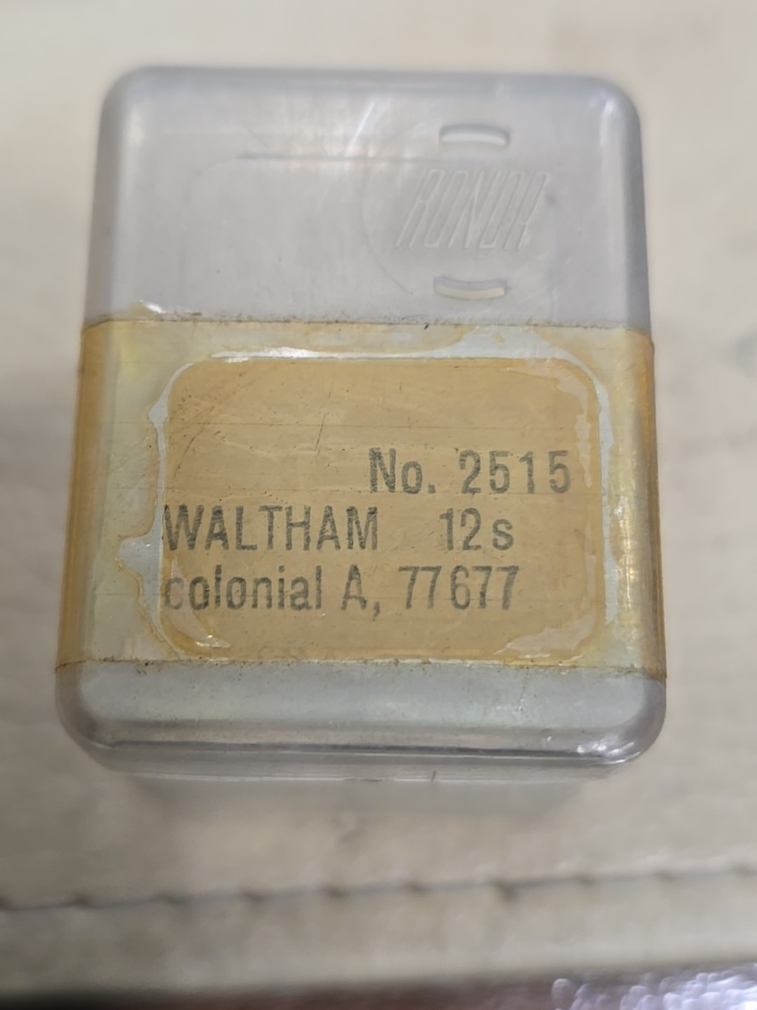 Waltham 12 S Colonial A 77677 balance axle balance staff (1 pcs) Vintage Nos