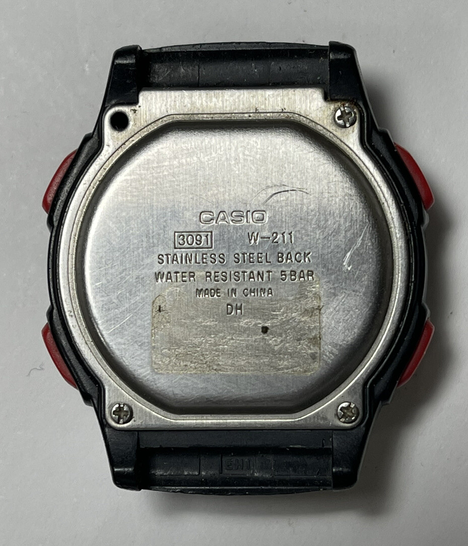 Casio 3091 W-211 Illuminator Watch For Parts Or Restoration. Works