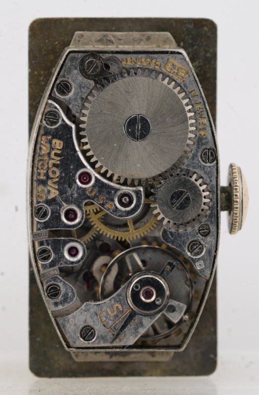 BULOVA cal. 6AE, 17j WRIST WATCH MOVEMENT, RUNS (M11)