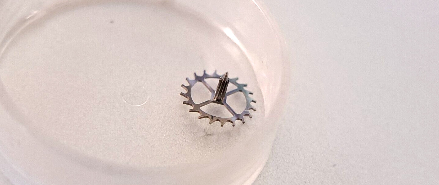 Rolex 3130 410 ESCAPE WHEEL. New Authentic Genuine OPEN. new style