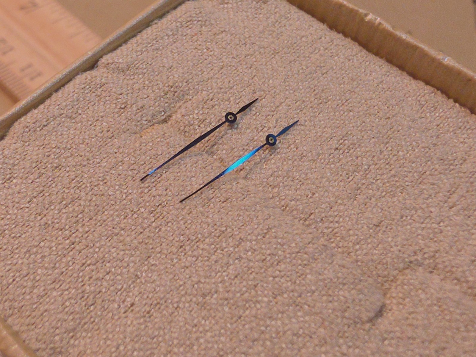 Lot Of 2 Vintage NOS Fancy Deep Blue Sweep Seconds Center Second Hands
