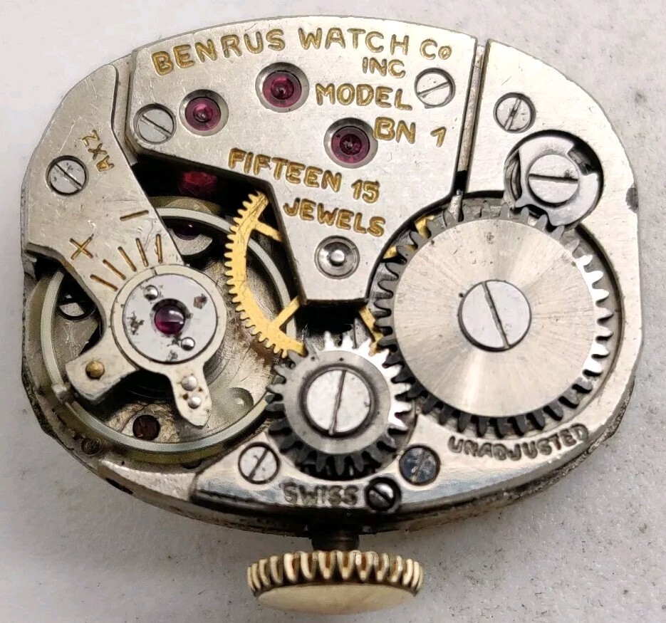 Vintage Benrus Model BN1 15 Jewel watch movement running Diamond Dial