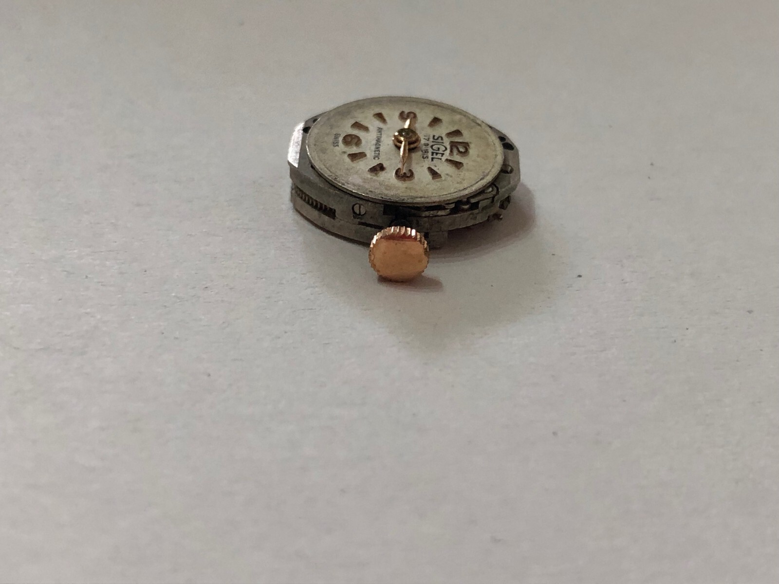 MECCANISMO SIGEL DA DONNA VINTAGE 17 RUBIS ANTIMAGNETIC SWISS MADE.