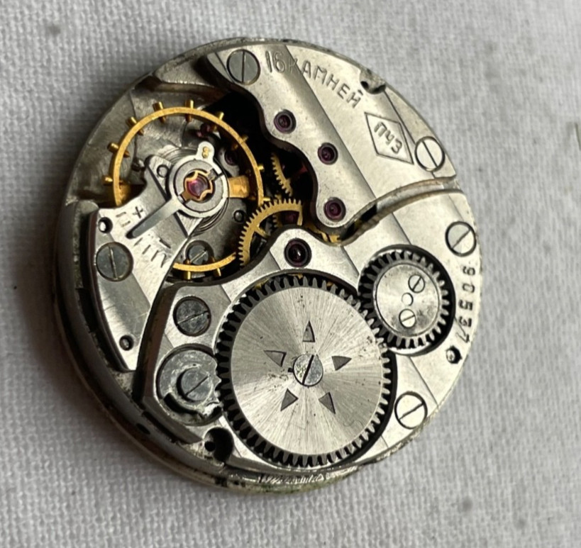 Majak PChZ USSR -movement for mens watch AS IS , lot0807