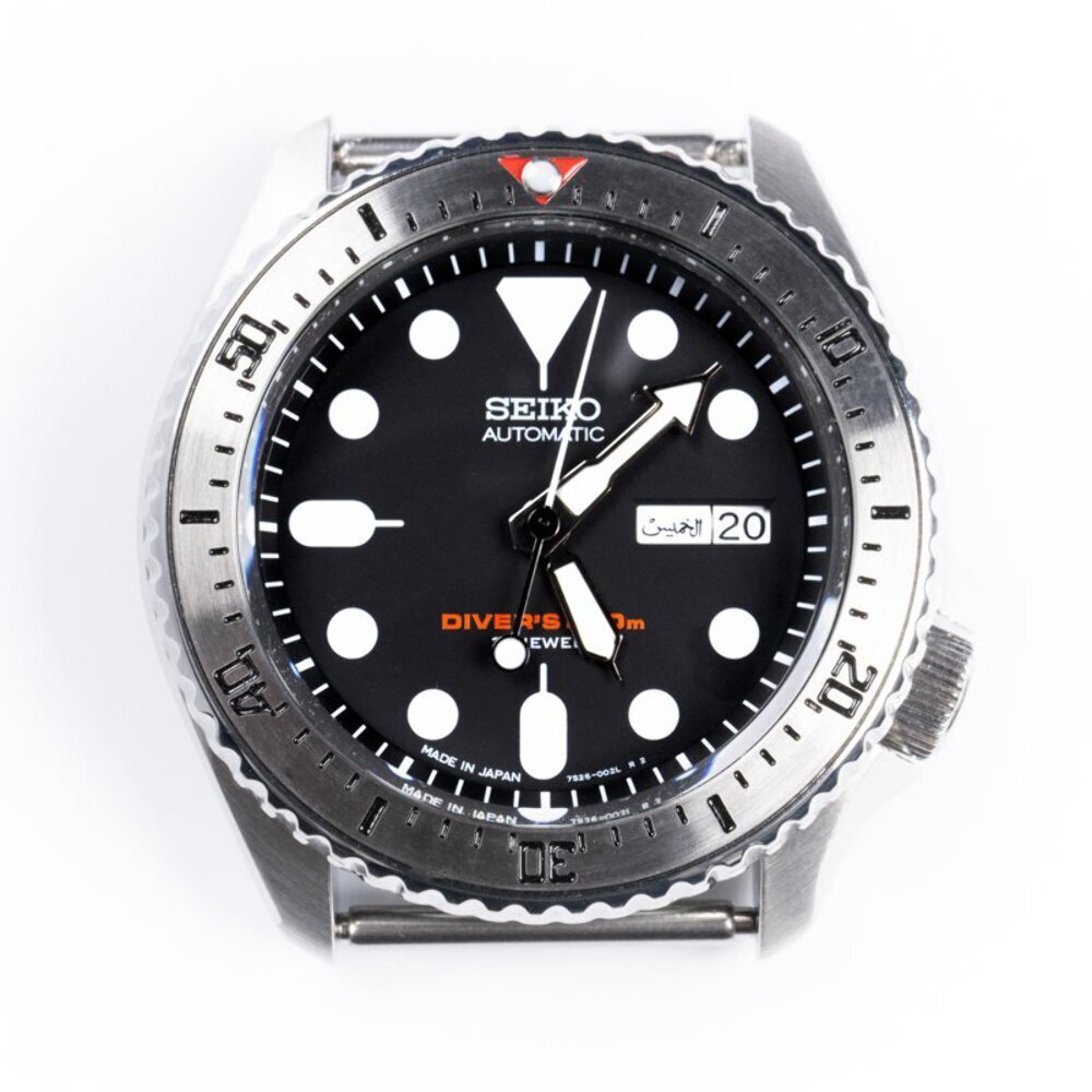 SKX007/SRPD Flat Steel Bezel Insert – Black Markers/Red Triangle – CT637