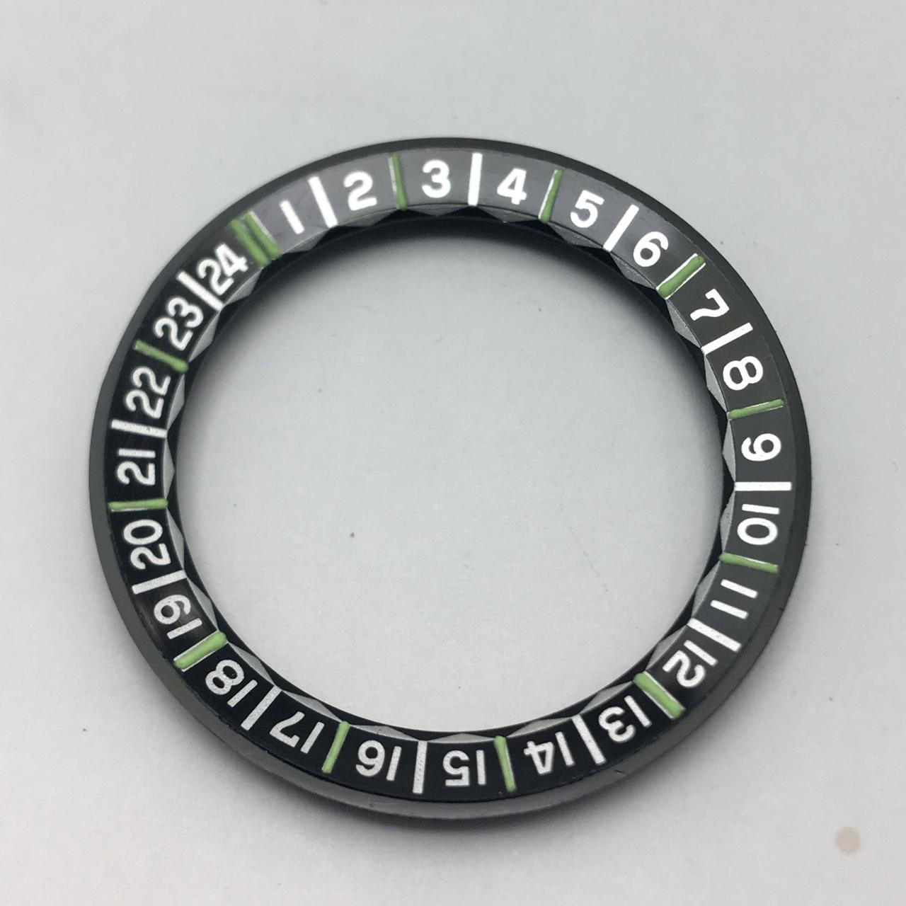Orient World Diver Y469622-7A Watch Bezel Inner Ring NOS SAG82AZB2
