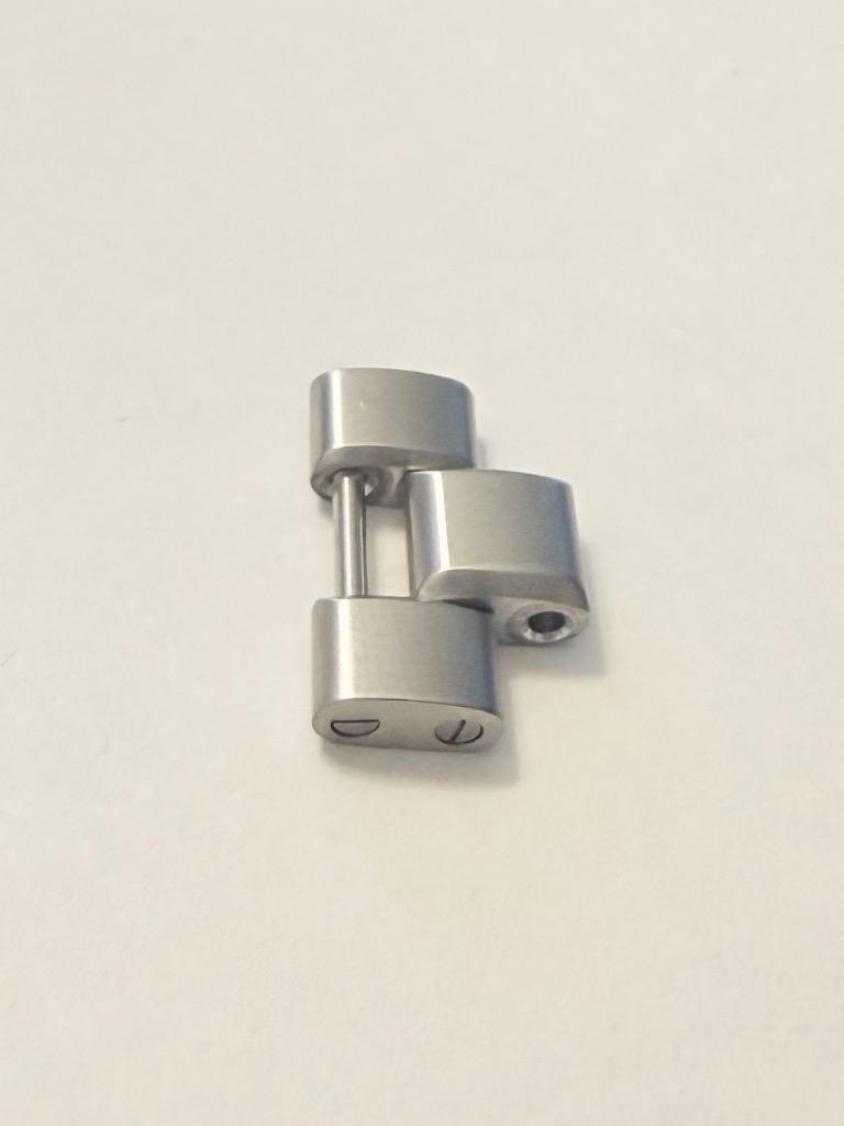 Authentic Breitling Stainless Steel Link 18mm for Men’s Colt Quartz