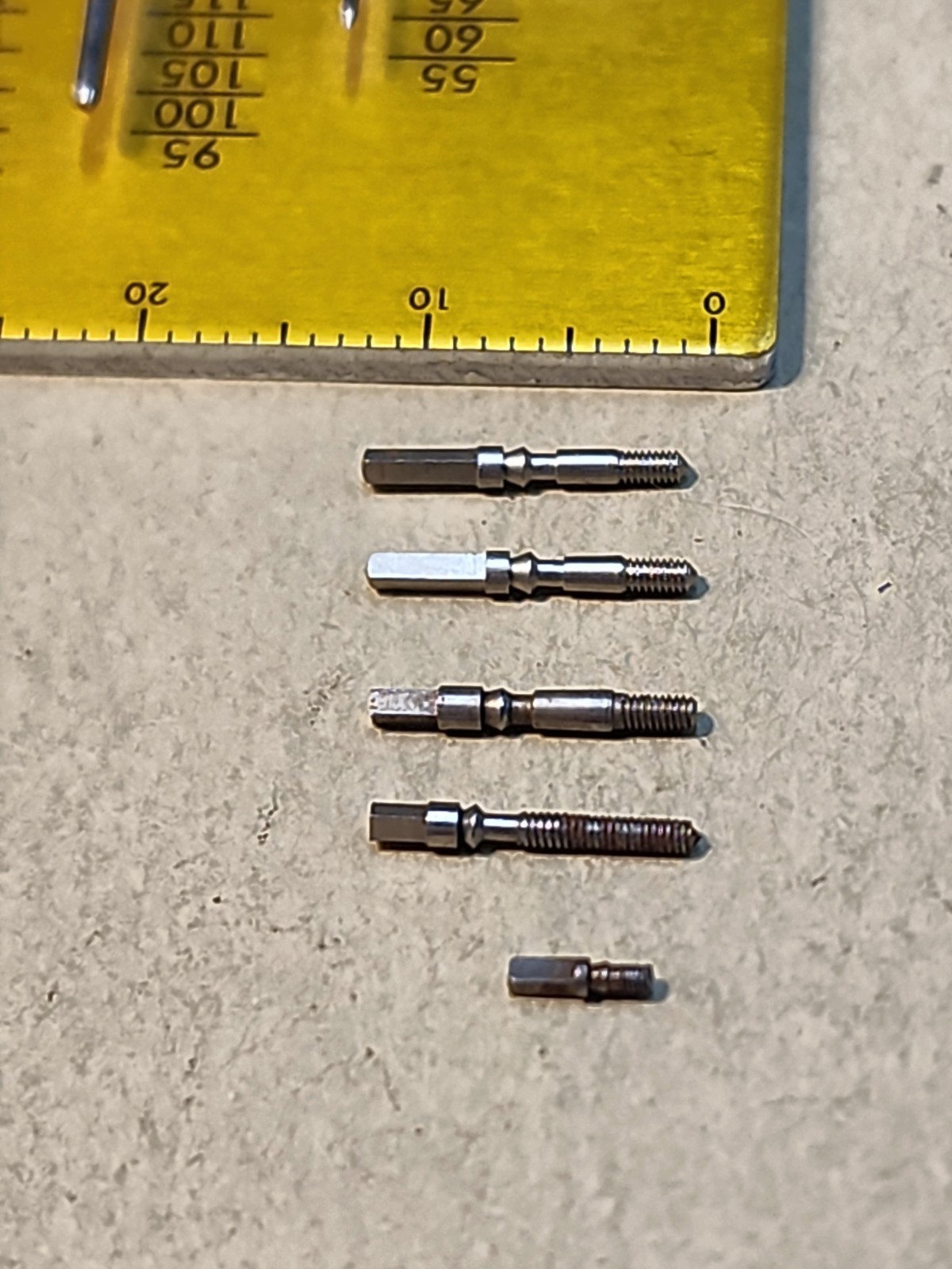 Lot Of 5 Mixed 12s American Pocket Watch Stems