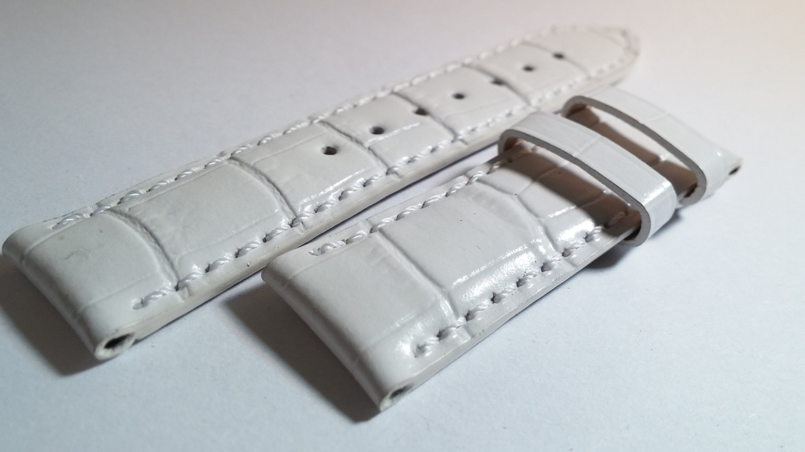 Genuine Leather Watch BAND 17/16mm straight ends, alligator look, WHITE with whi