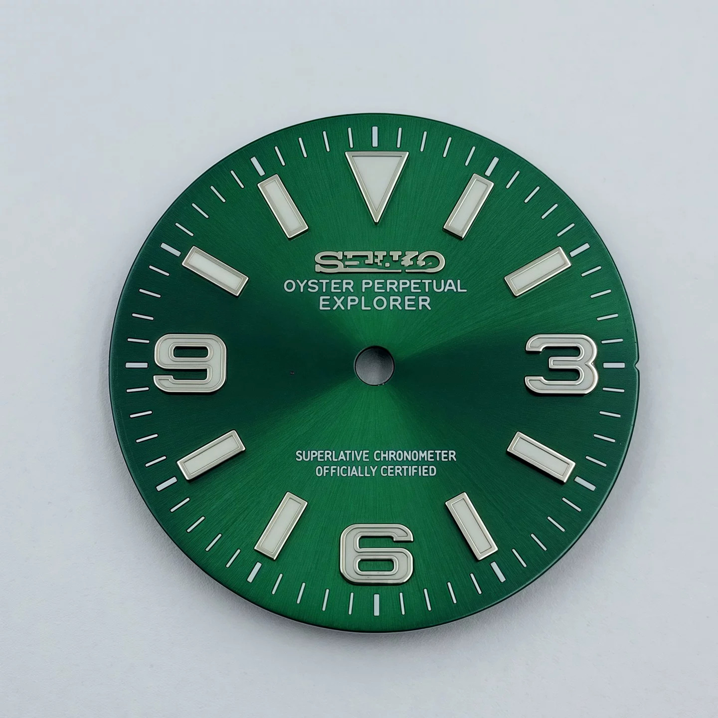 28.5mm Sun patterns Watch Dial Green Luminous for Nh35 Nh36 4R Movement parts