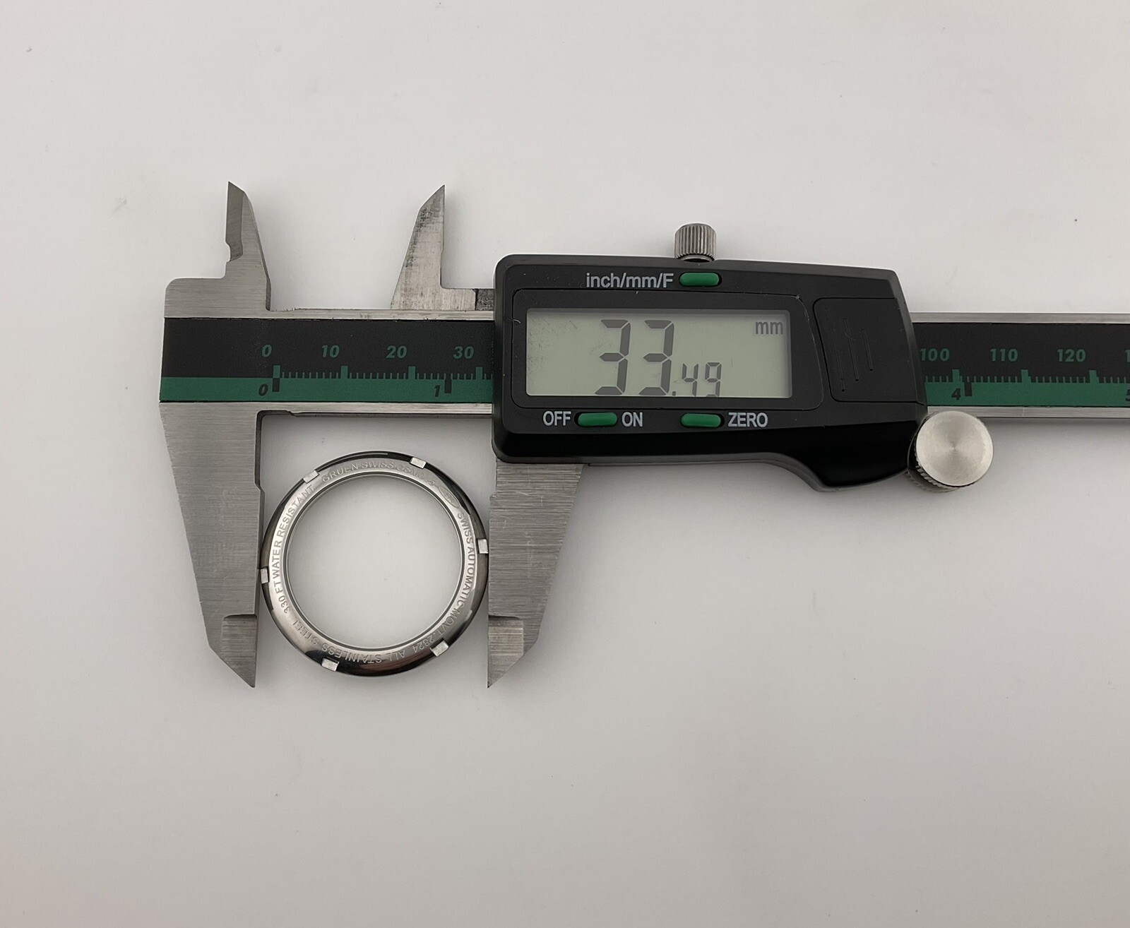 GRUEN Swiss GSM015 Watch Caseback