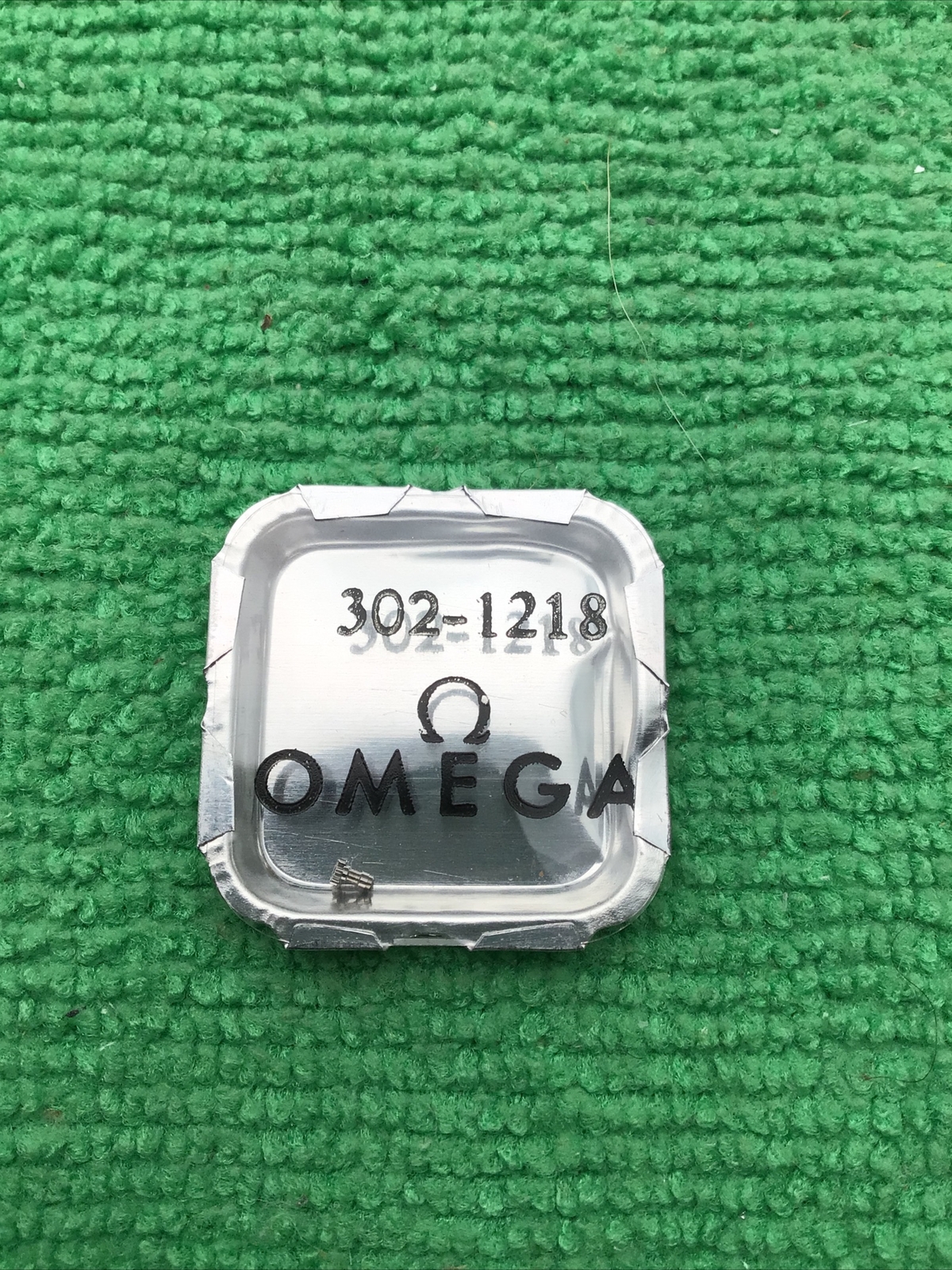 Omega 302 1218 Cannon Pinion Part