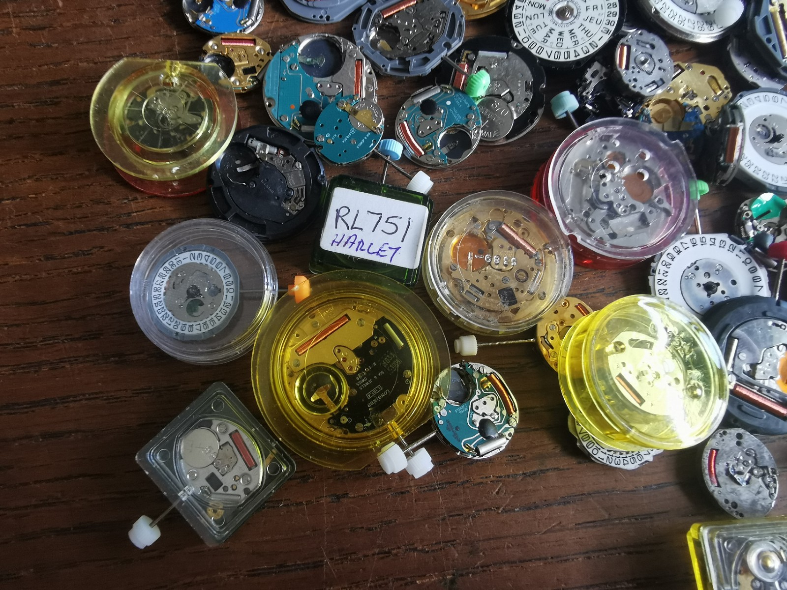 Quartz Watch Movements for Repair / Parts, Mixed Lot, Watchmaker #T335