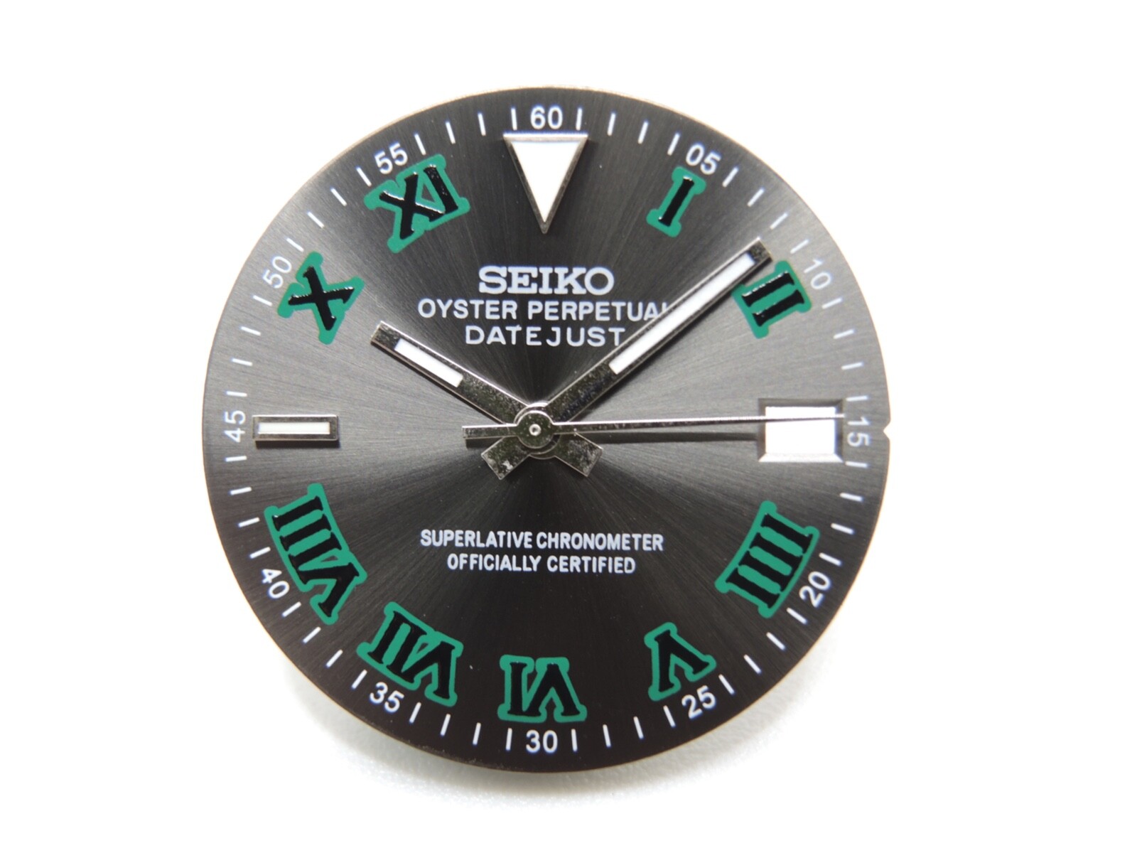 NEW GRAY SUNBURST SEIKO WIMBLEDON DIAL/HANDS DATEJUST STYLE NH35 / 4R35 MOVEMENT