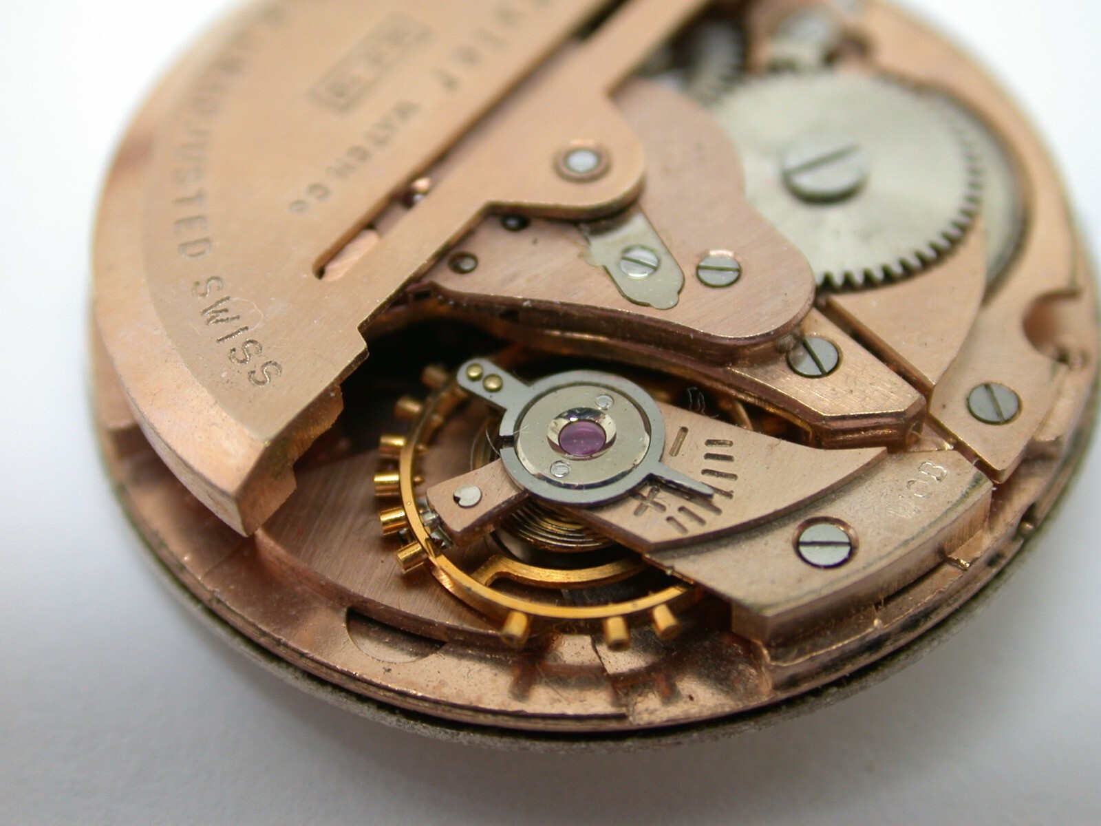 WATCHMAKERS – WYLER WATCH CO 17 JEWEL MOVEMENT – VINTAGE PARTS – 33MF1