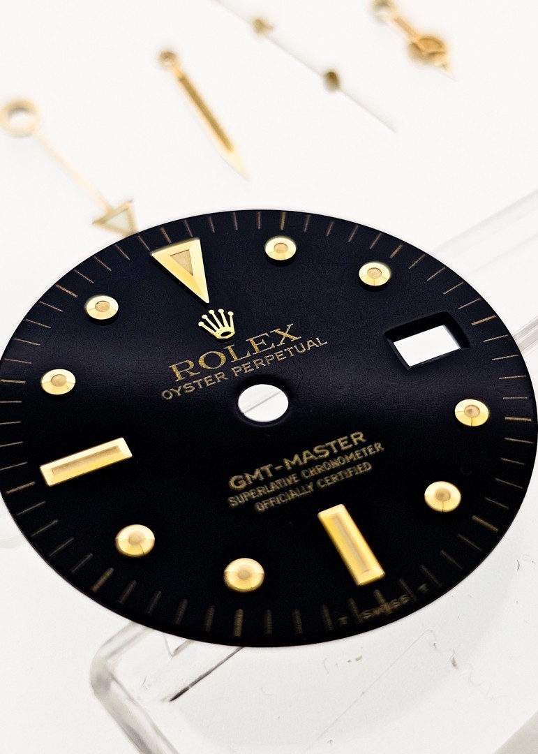 Rolex dial + hands + disc date bezel Ref.1675 GMT-MASTER DIAL NIPPLE set