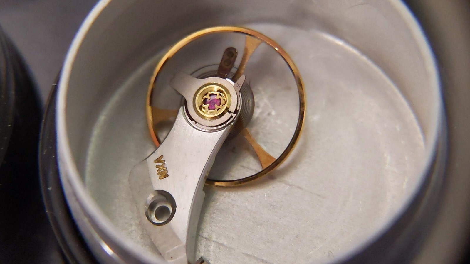 Lecoultre K 866 721 BALANCE COMPLETE WHEEL AND COCK (BRIDGE) AND SCREW great con