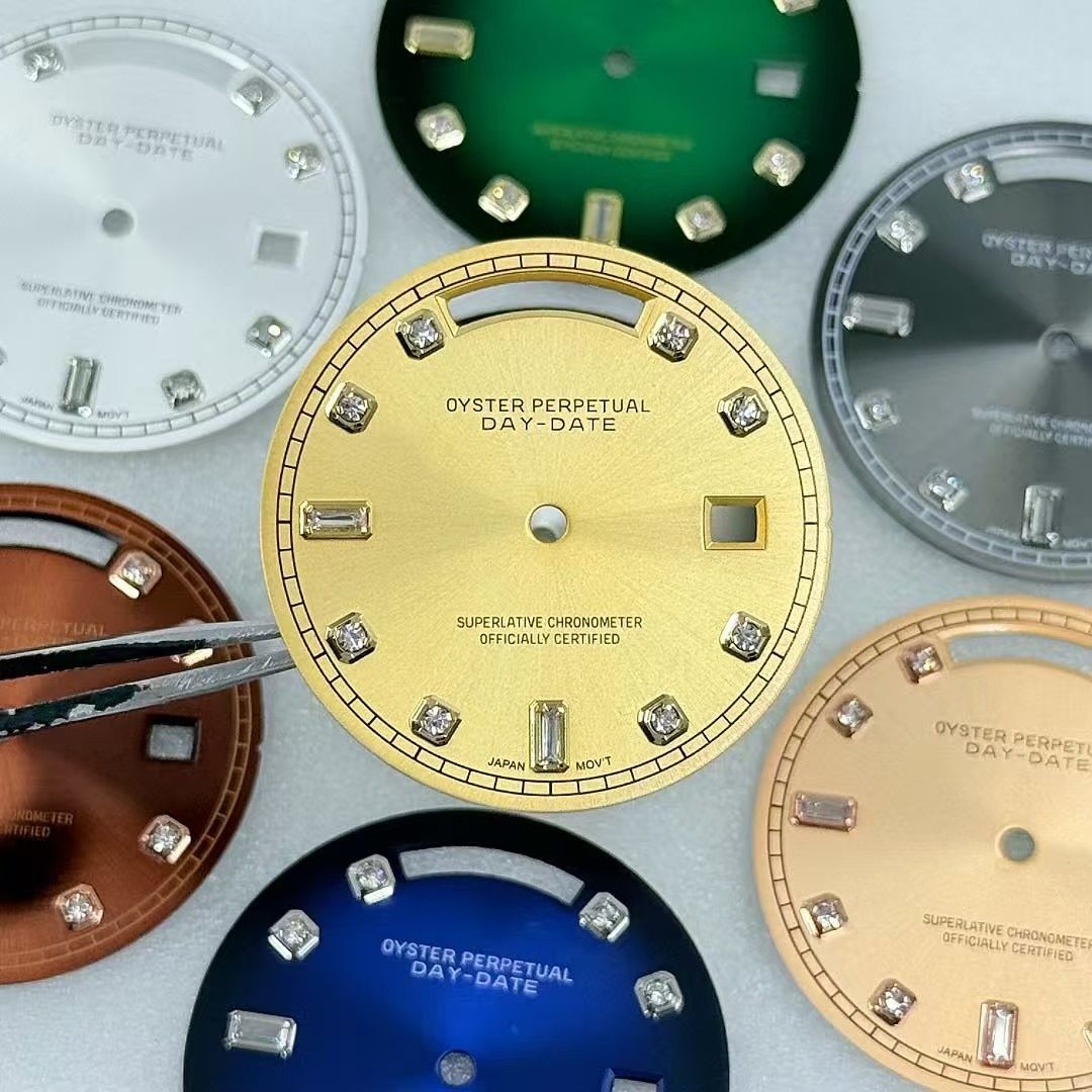 31mm Gradient Color Watch Dial Double Calendar No Lume for 8285 Movement