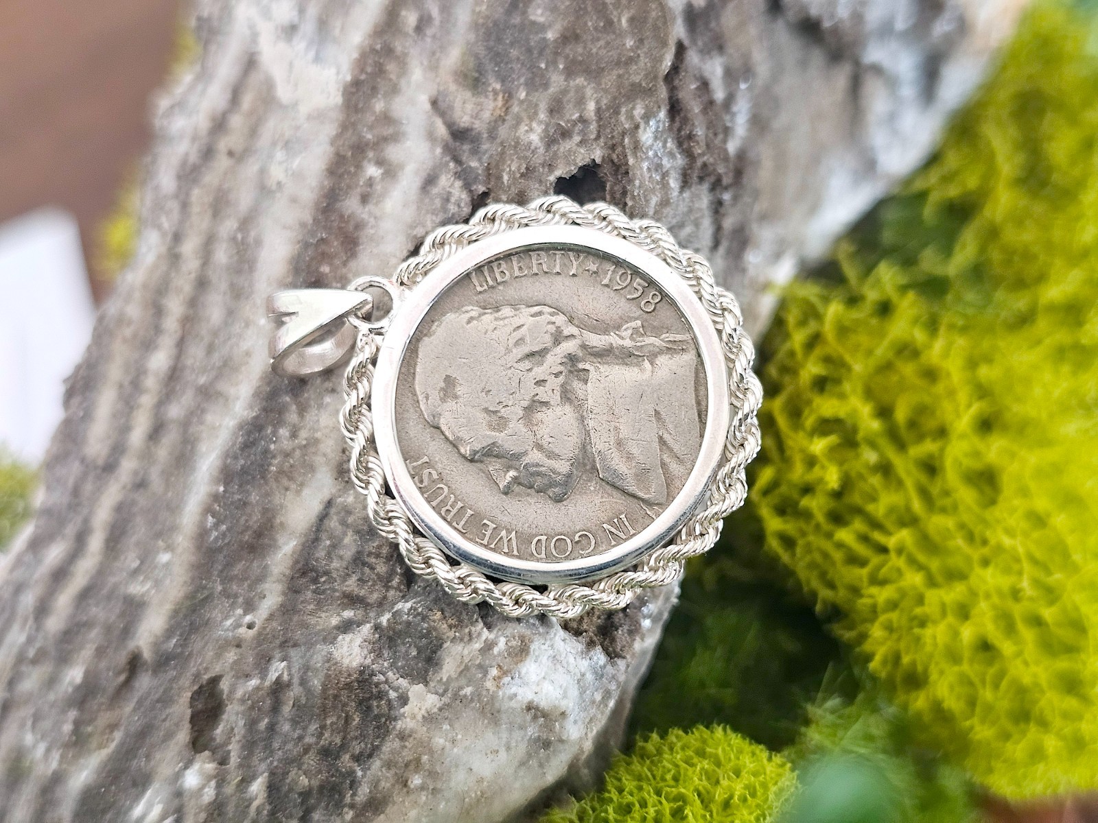 925 Sterling Silver Rope Edge Bezel for 22mm Nickel 5 Cent Coins